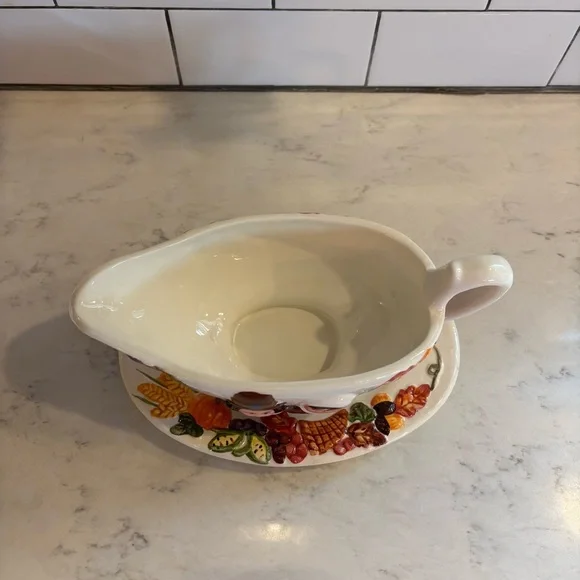 Publix The Pilgrim Pair Thanksgiving Serving Bowl Gravy Boat Platter Dish Plate - Picture 5 of 14